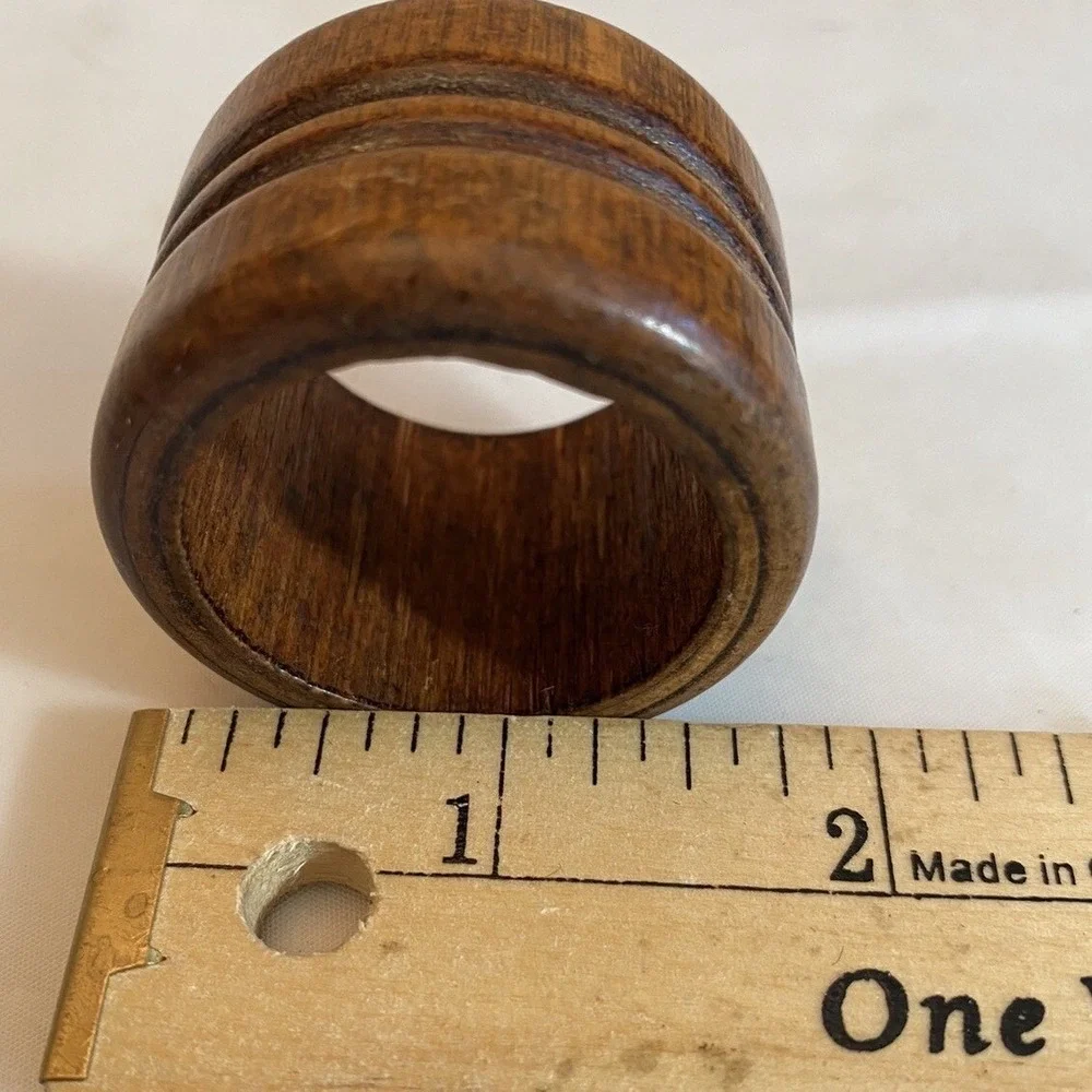 VTG Wooden Napkin Ring Holders Set of 4 Scandia Round Ribbed 1